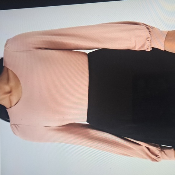 HALARA ROUND NECK BODYSUIT M - Picture 2 of 8